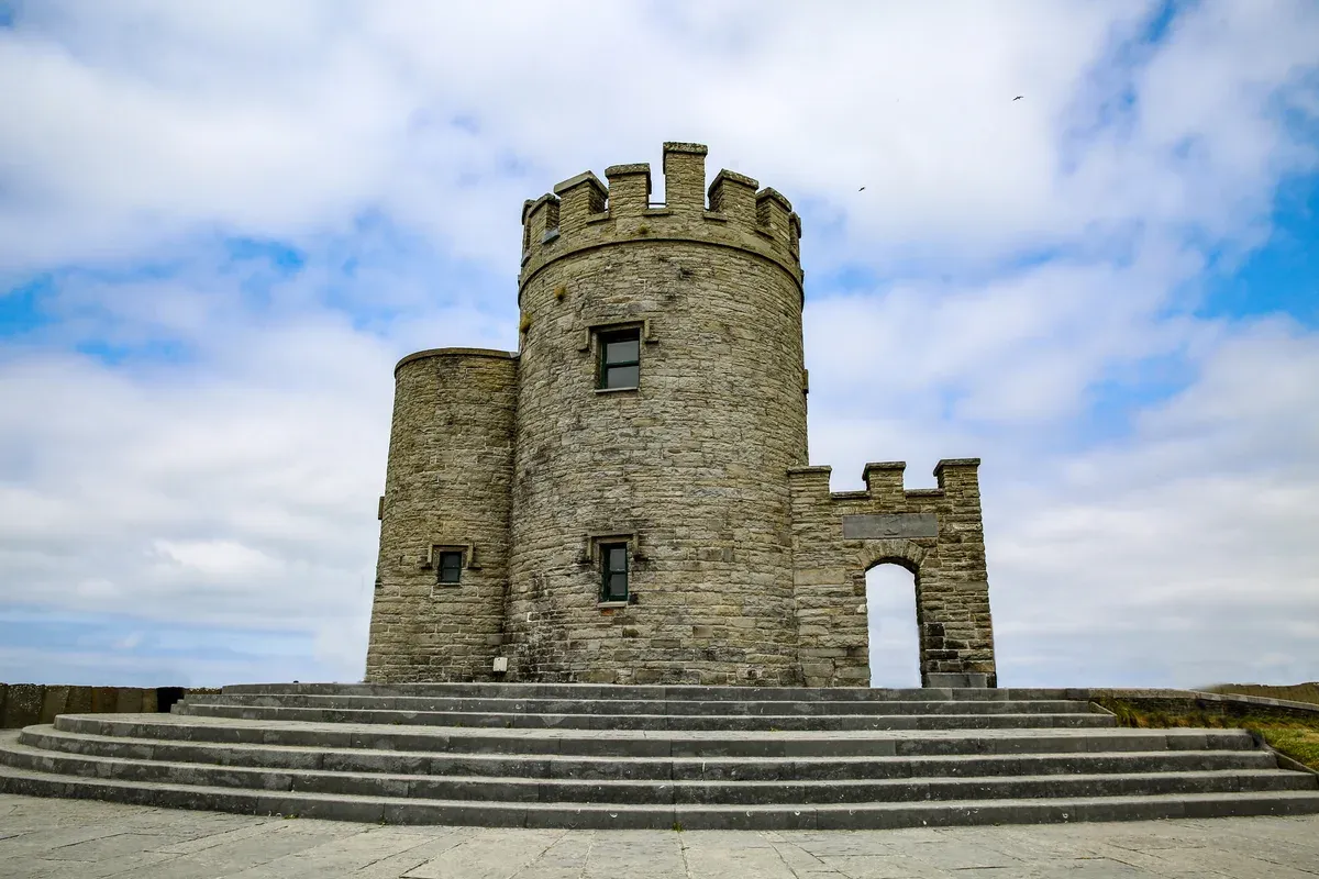 O'Brien's Tower on the clifftop, included in admission on day trips from Dublin to Cliffs of Moher, Ireland